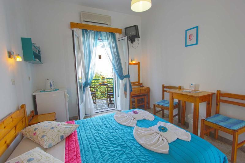 Hotel La Selini Paro Esterno foto